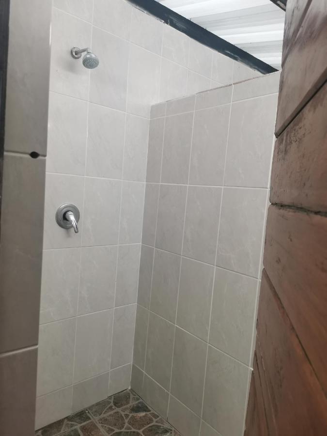 Amapondo Otel Port Saint Johnʼs Dış mekan fotoğraf
